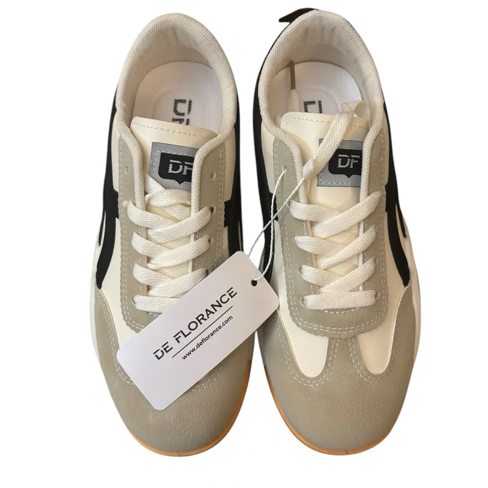 NWT DeFlorance Sneakers - Picture 2 of 5